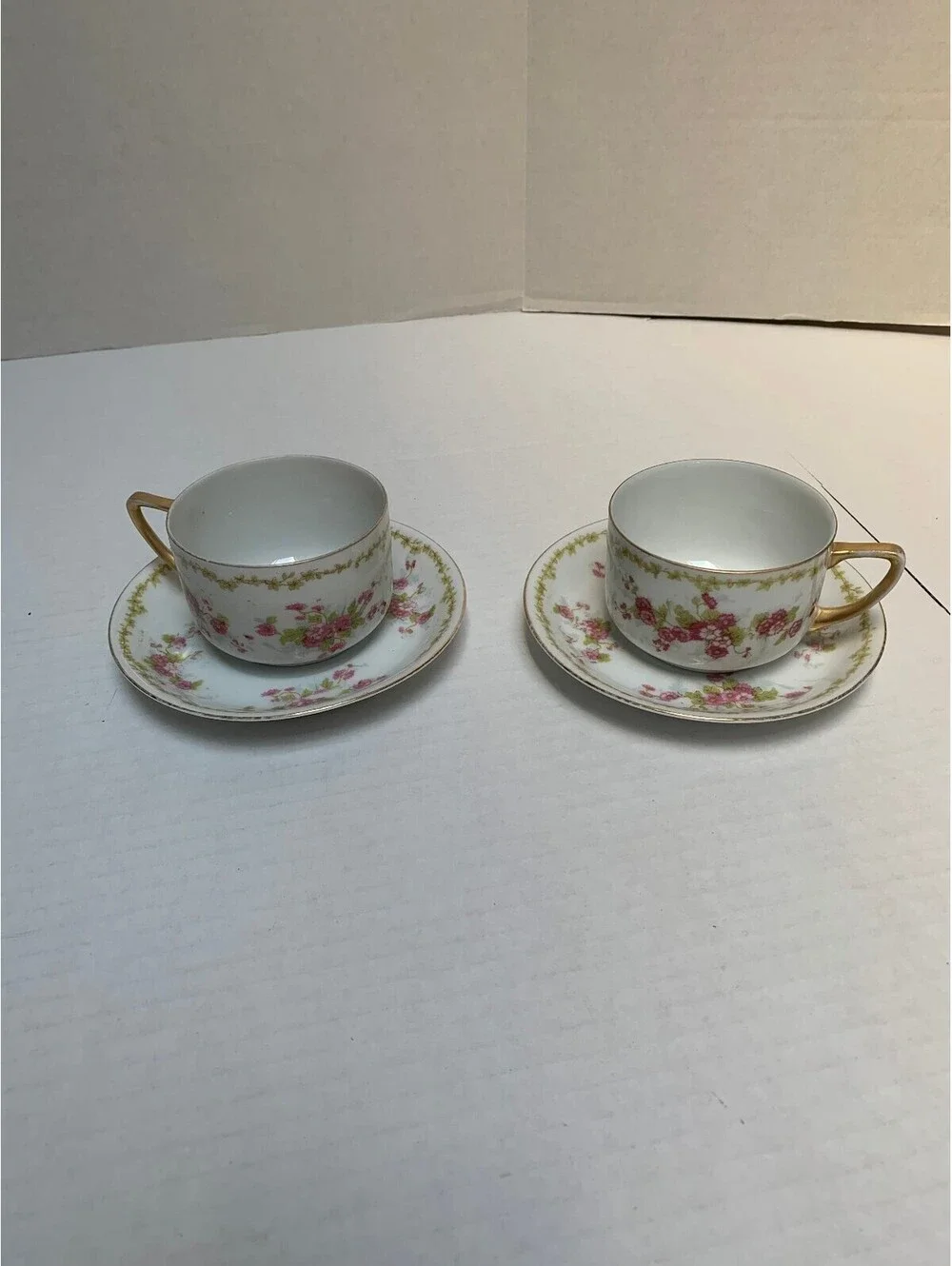 Vintage Victoria Austria Pattern 223 or VT0223 Pink Rosebuds 2 Sets